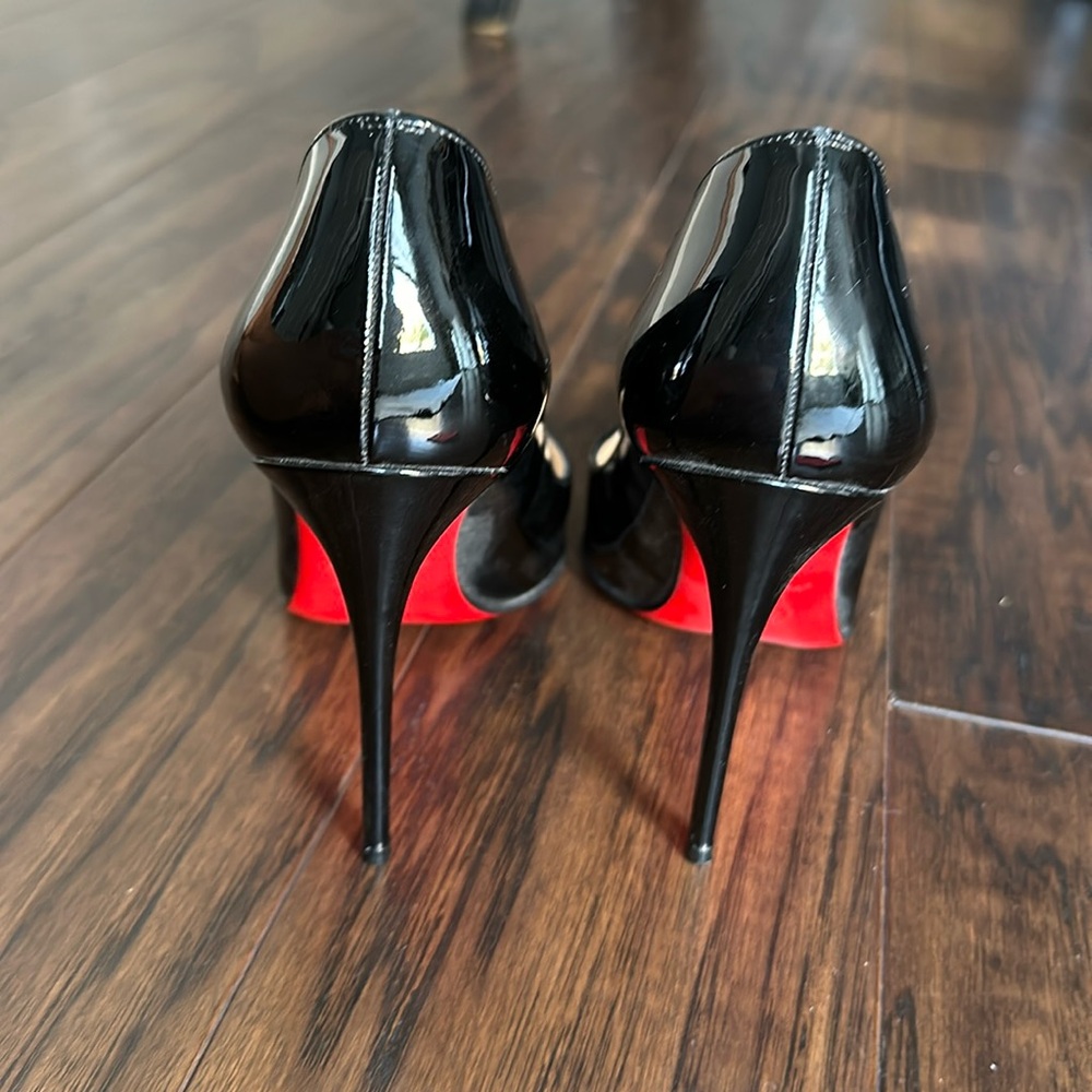 christian louboutin pumps